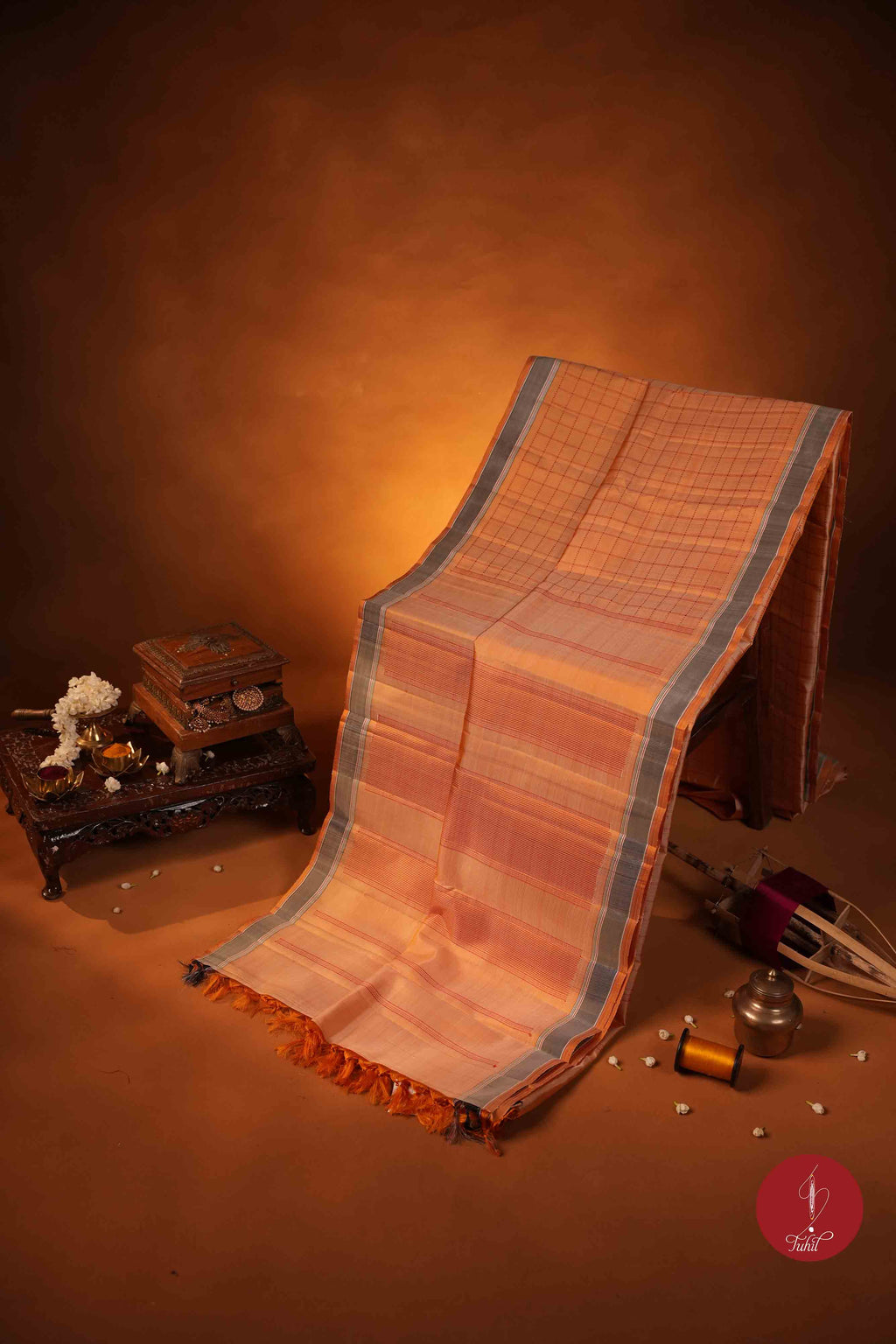 Pure Silk Pure Zari Handloom Kanchipuram Saree - Light Apricot Muthu Kattam