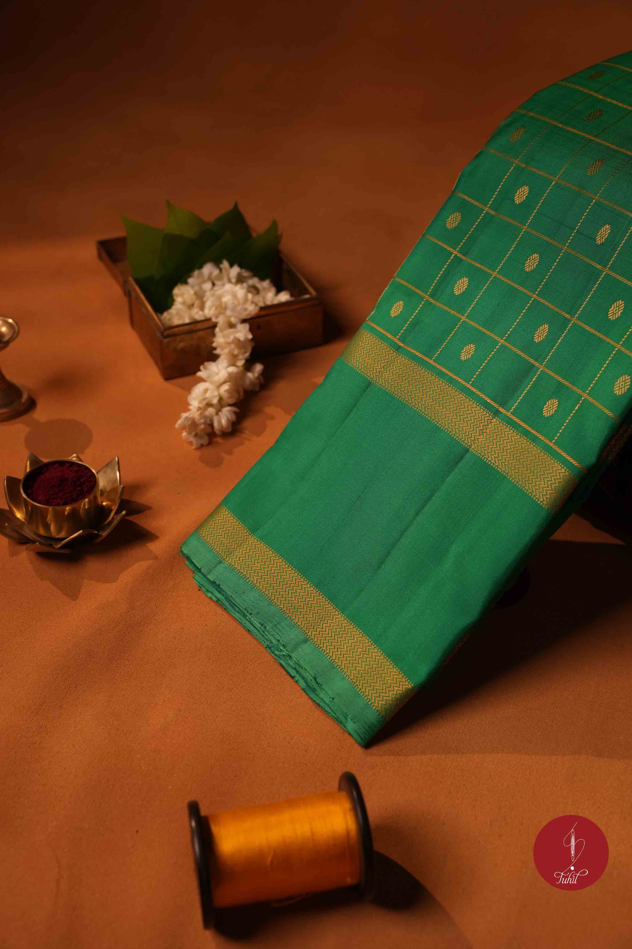 Pure Silk Pure Zari Handloom Kanchipuram Saree - Light Forest Green with Dull Gold
