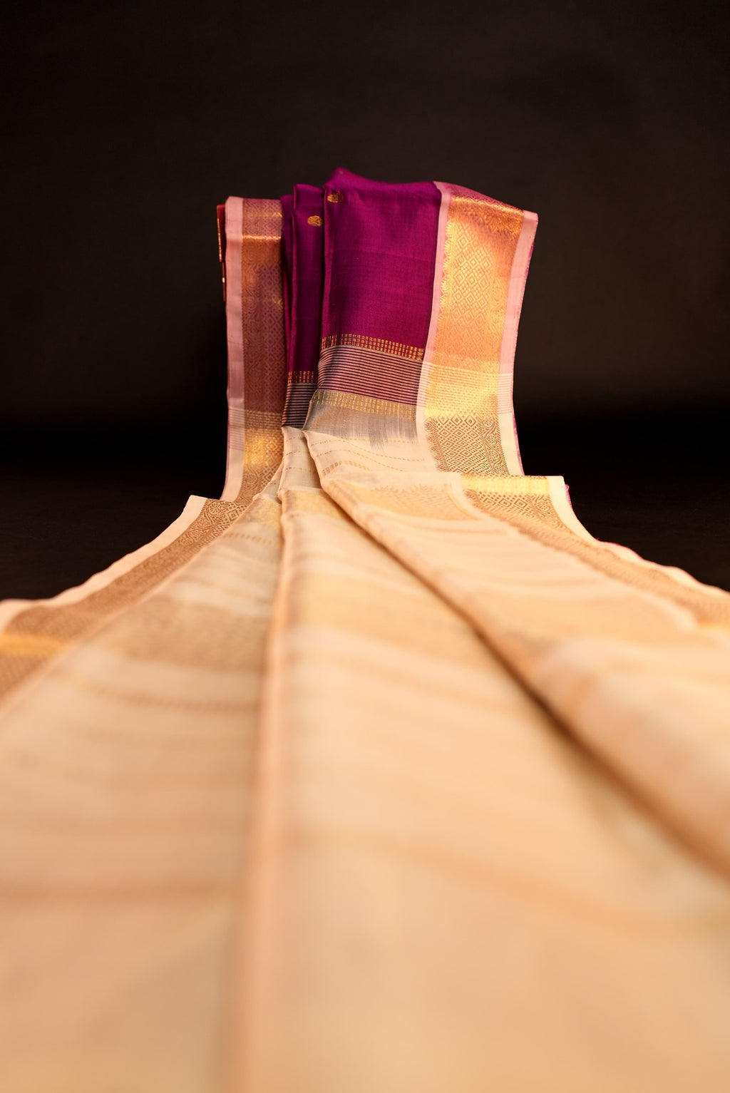 Kanchipuram Silk Cotton Saree * Tanishq Singapore - Aalayam - Magenta with Pearl White