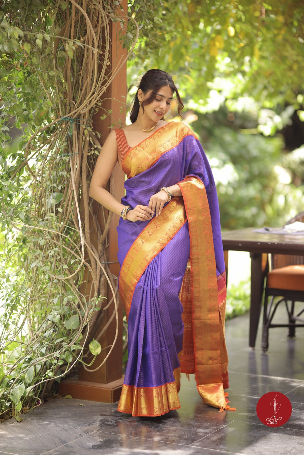Pure Silk Pure Zari Handloom Kanchipuram Saree - Blue toned Purple with Burnt Orange - House of Tuhil
