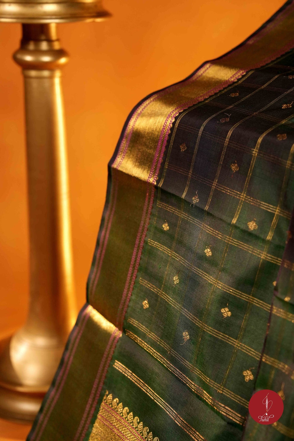 Pure Silk Pure Zari Handloom Kanchipuram Saree - Bottle Green Kattam Buta - House of Tuhil