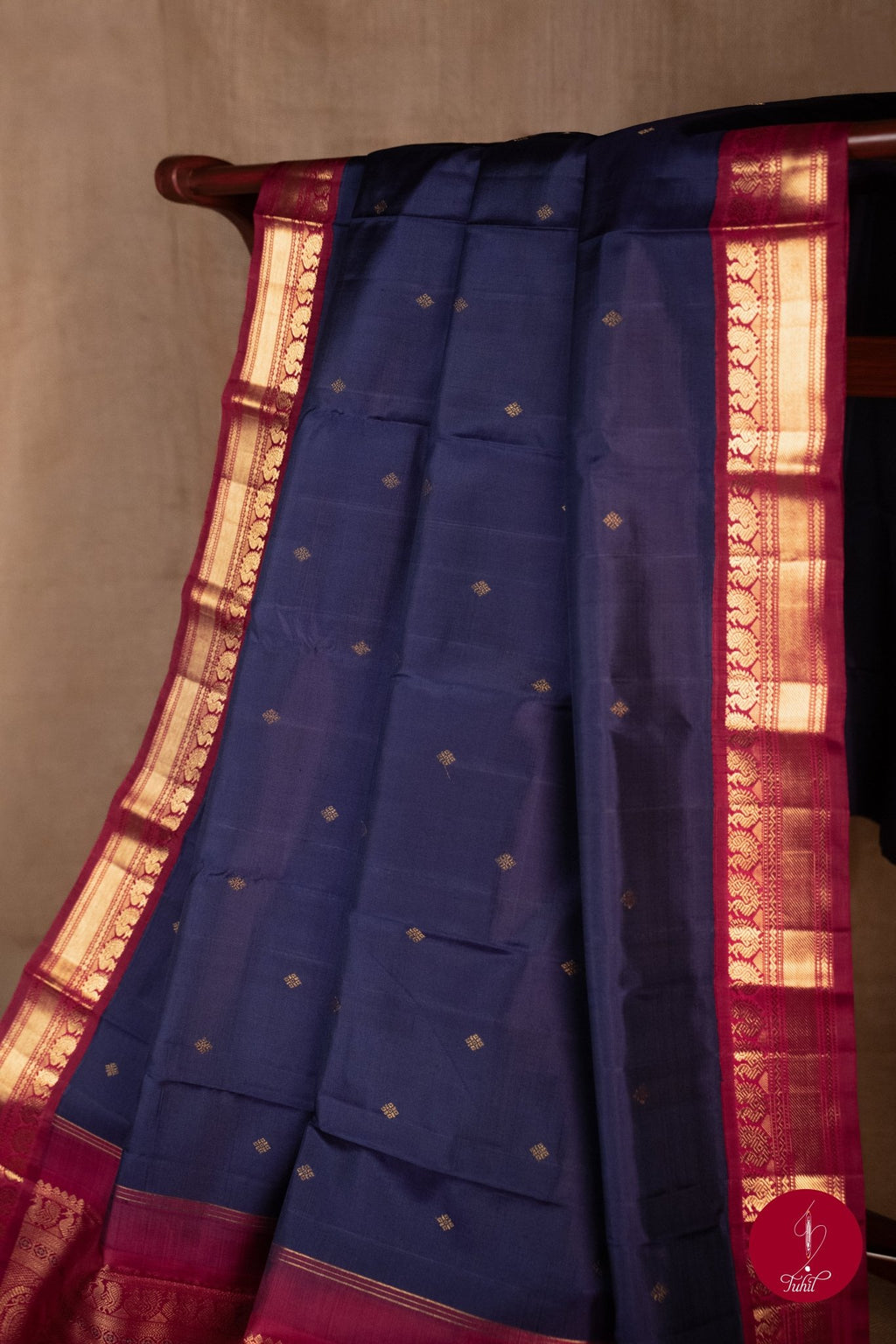 Pure Silk Pure Zari Handloom Kanchipuram Saree - Navy Blue with Deep Maroon - House of Tuhil
