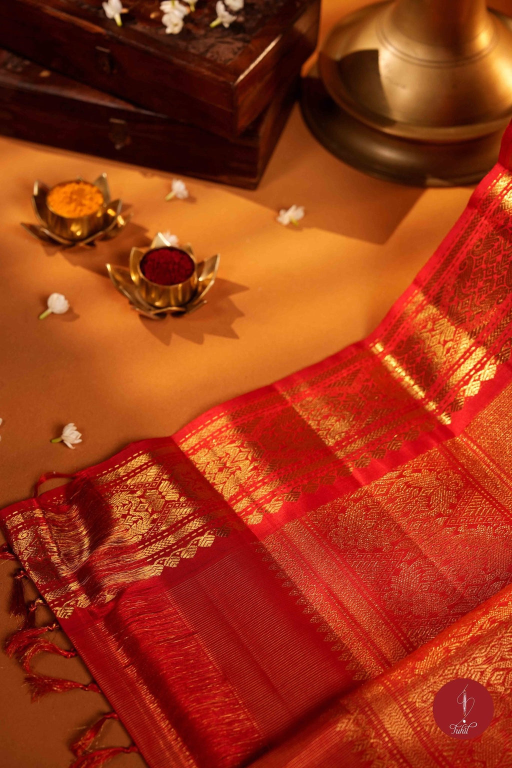 Pure Silk Pure Zari Handloom Kanchipuram Saree - Red Vaira Oosi - House of Tuhil